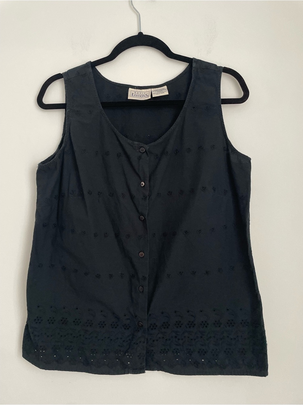 Basic Editions Black Button Up Eyelet Lace Tank Size L 100% Cotton